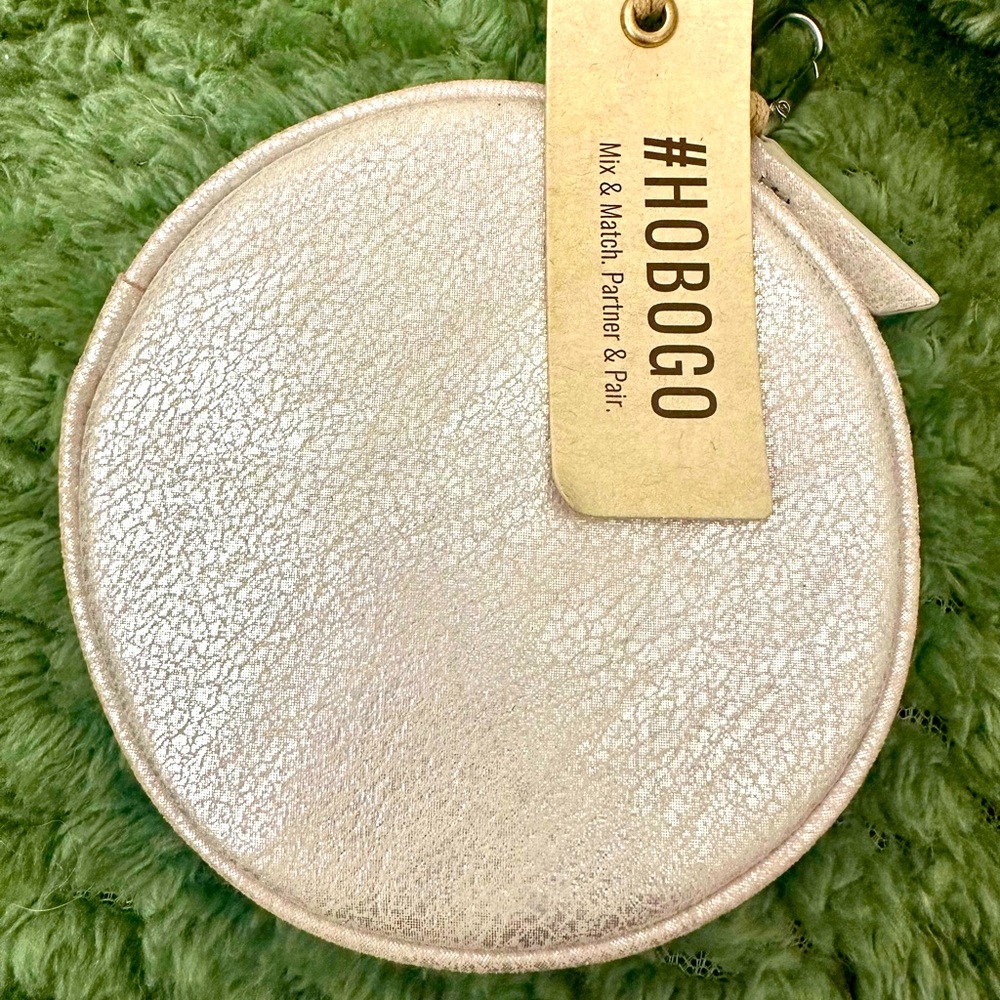 Hobo Revolve coin purse pouch, NWT